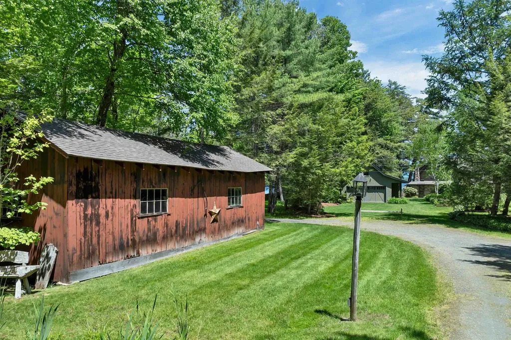 28 Veasey Shore Road Meredith NH 03253