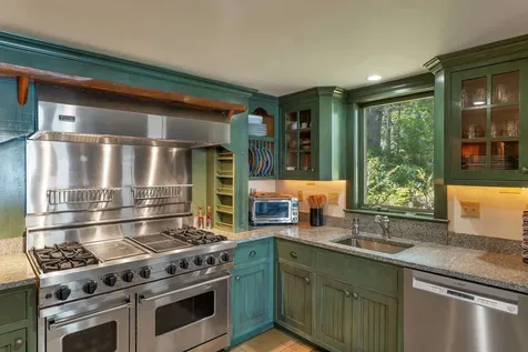 28 Veasey Shore Road Meredith NH 03253