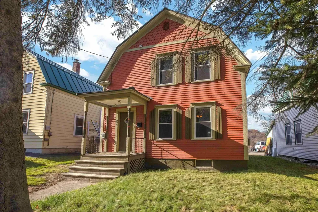 32 South Main Street Lebanon NH 03784
