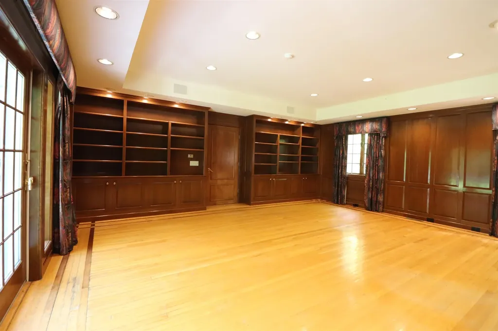 3 Oak Lane Stratham NH 03885