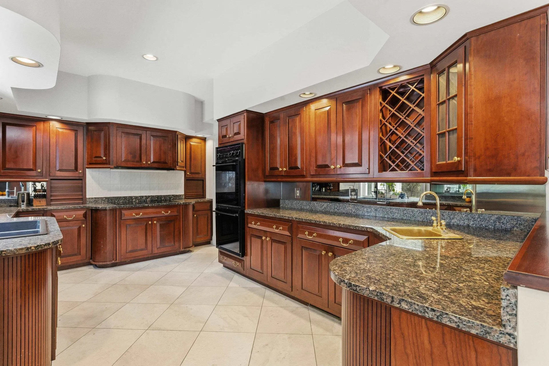 3 Oak Lane Stratham NH 03885