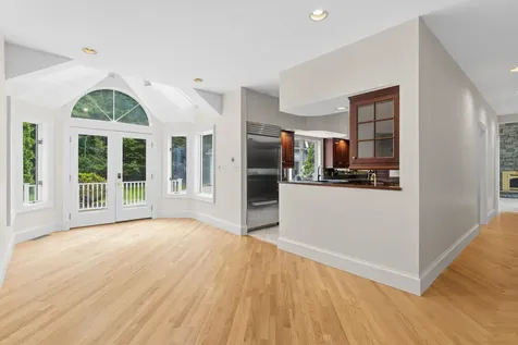 3 Oak Lane Stratham NH 03885