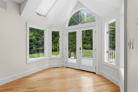 3 Oak Lane Stratham NH 03885
