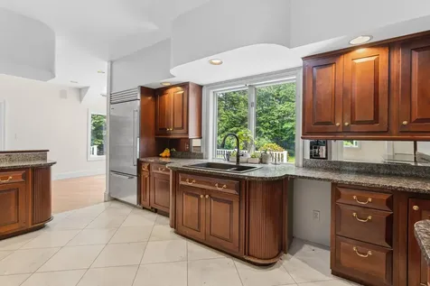 3 Oak Lane Stratham NH 03885