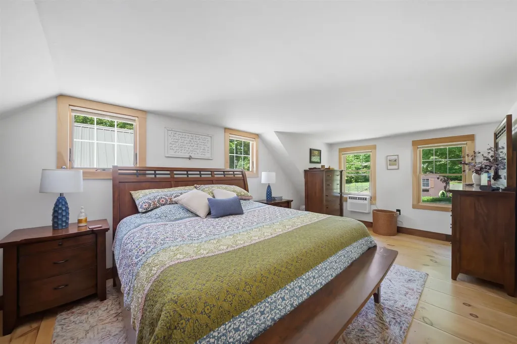 291 Halfmoon Pond Road Washington NH 03280