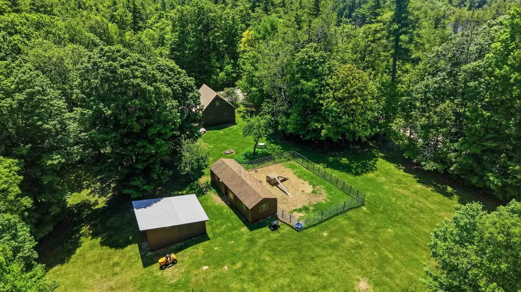 291 Halfmoon Pond Road Washington NH 03280