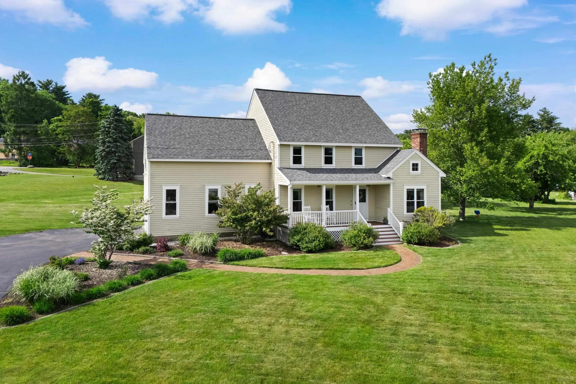 1 Bartlett Road Stratham NH 03885