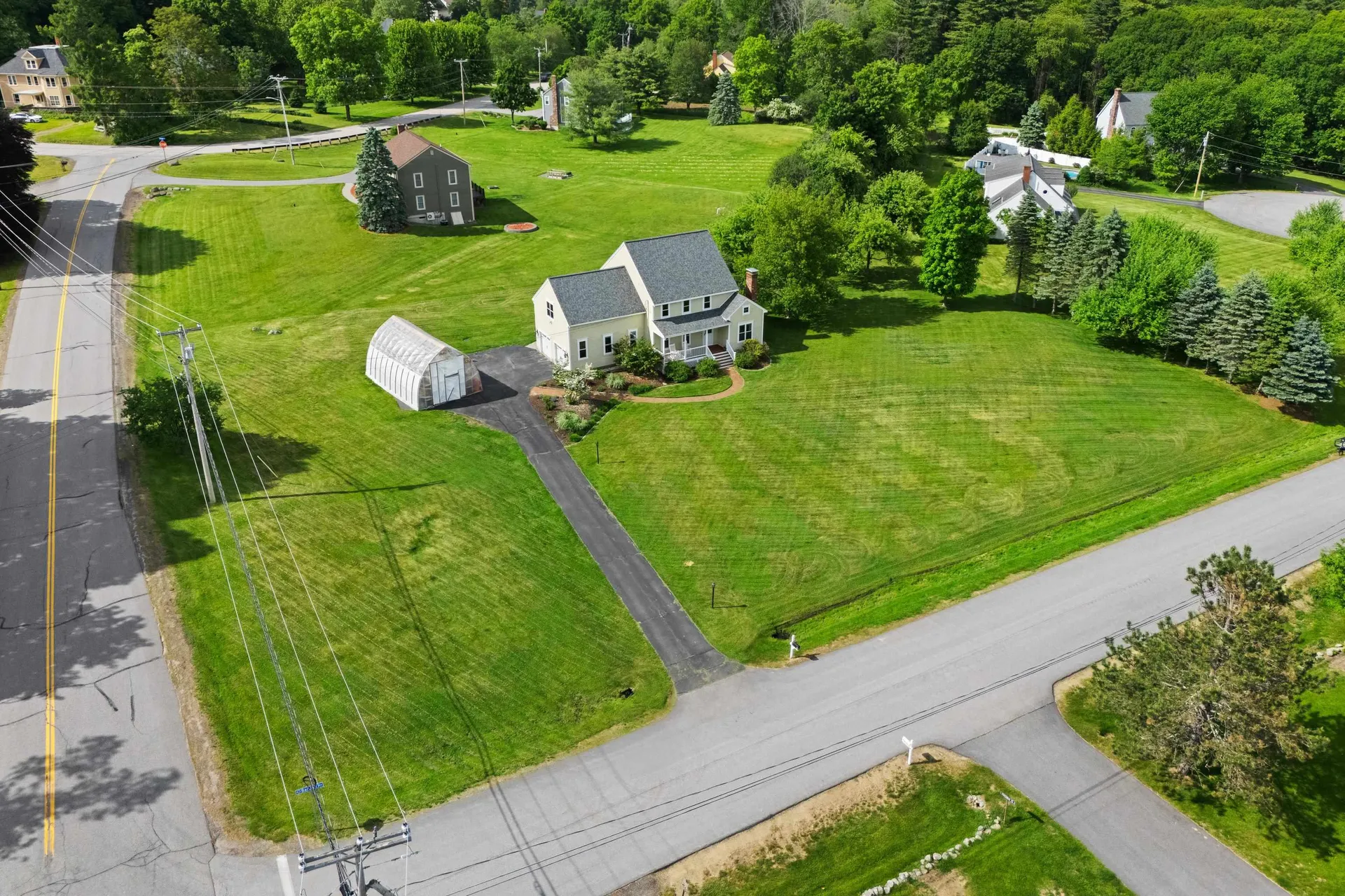 1 Bartlett Road Stratham NH 03885