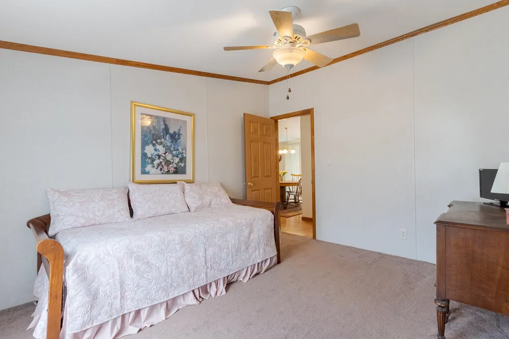 48 Constitution Way Dover NH 03820