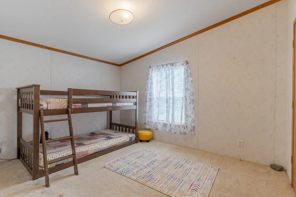 48 Constitution Way Dover NH 03820