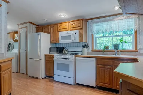 48 Constitution Way Dover NH 03820
