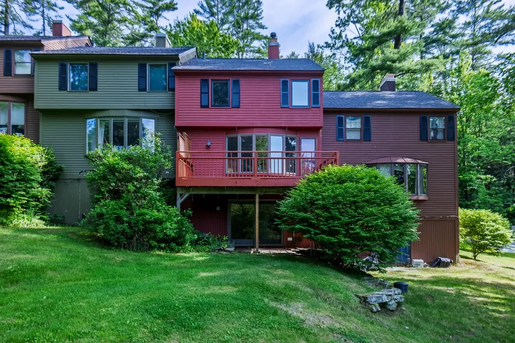 826 Hard Road Hartford VT 05059