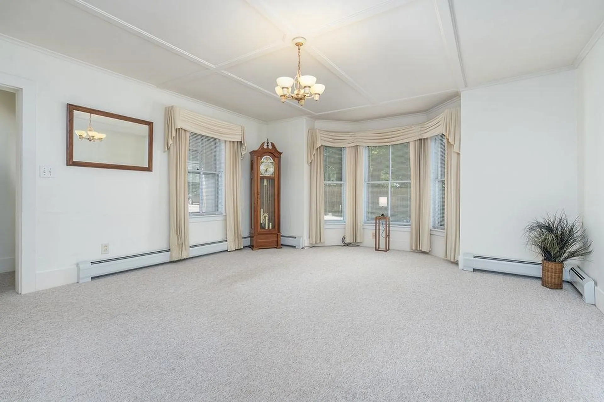 54 Maple Street Rochester NH 03867