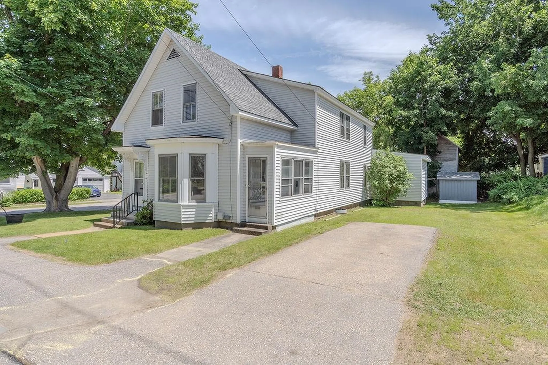 54 Maple Street Rochester NH 03867
