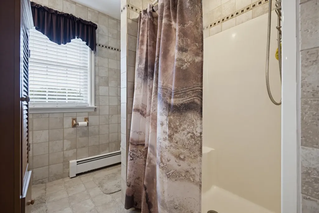 50 Range Road Pittsfield NH 03263