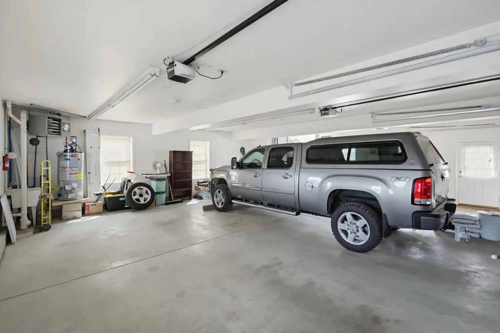 50 Range Road Pittsfield NH 03263