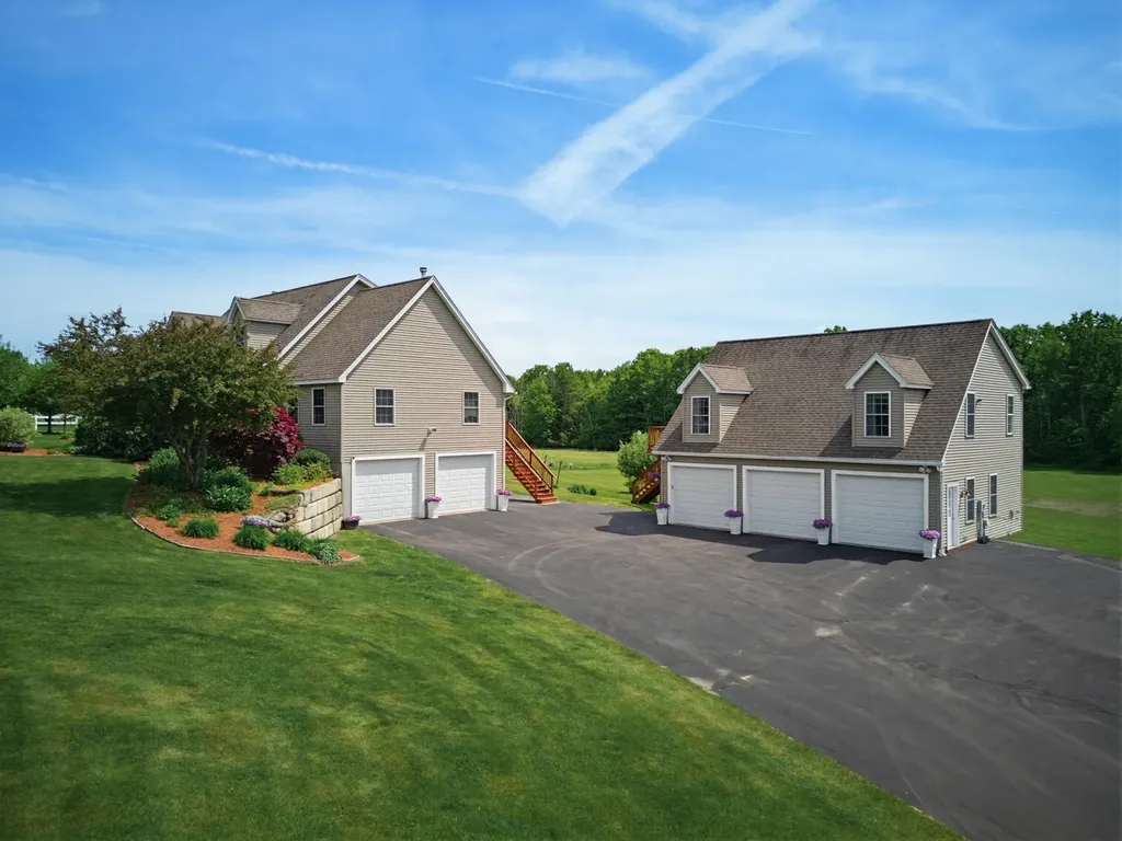 50 Range Road Pittsfield NH 03263