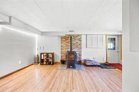 164 East Hill Road Brookfield VT 05036