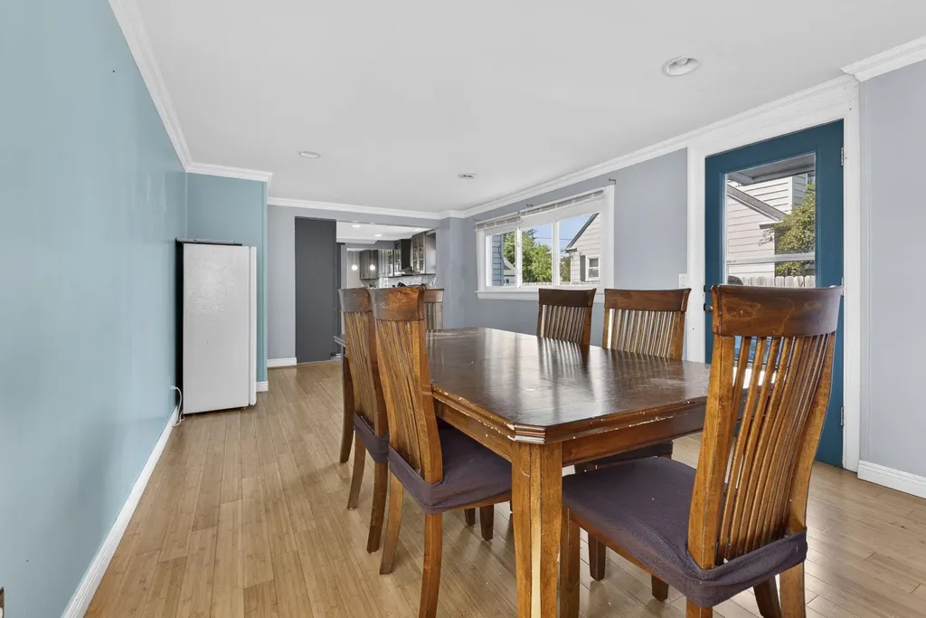 24 Blanchard Street Nashua NH 03060