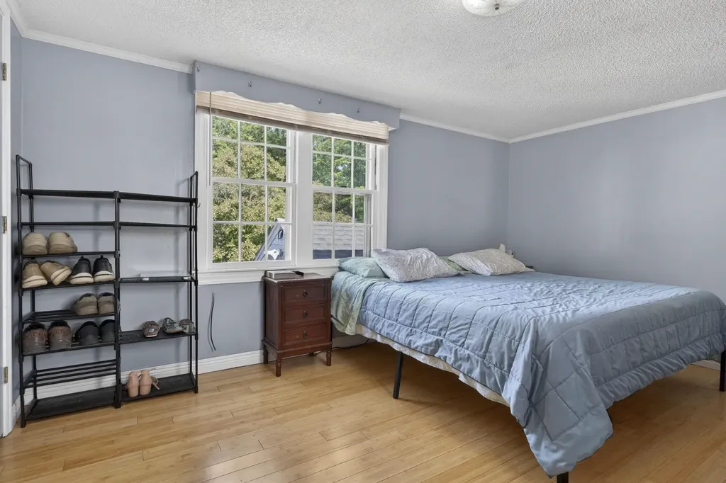 24 Blanchard Street Nashua NH 03060