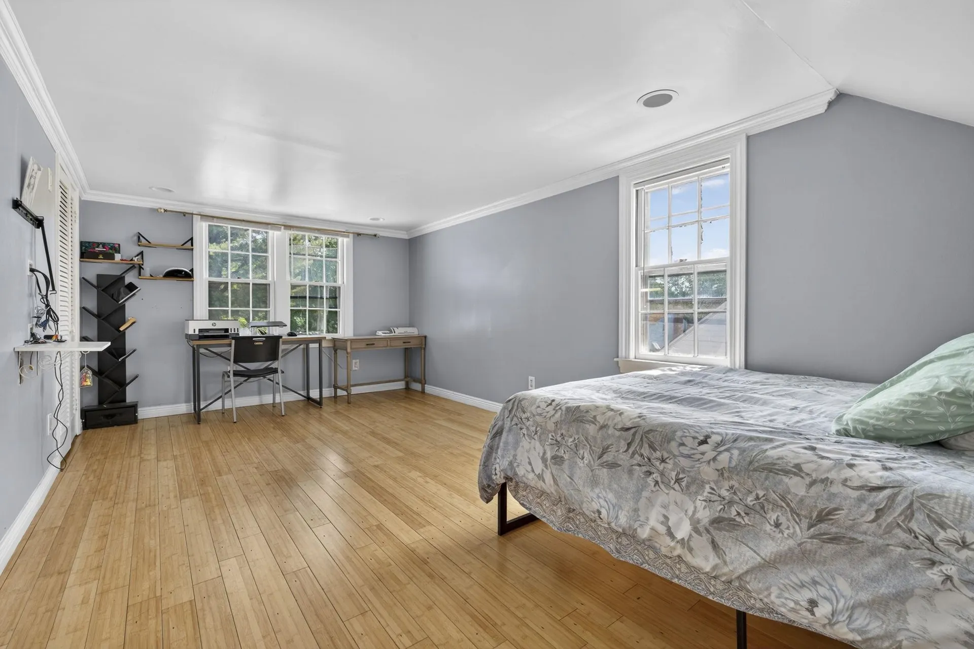 24 Blanchard Street Nashua NH 03060