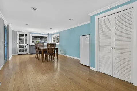 24 Blanchard Street Nashua NH 03060