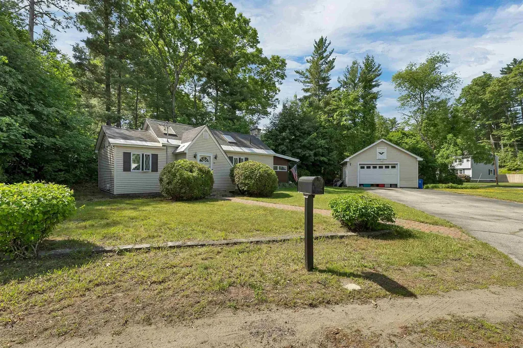 148 Allen Street Manchester NH 03102