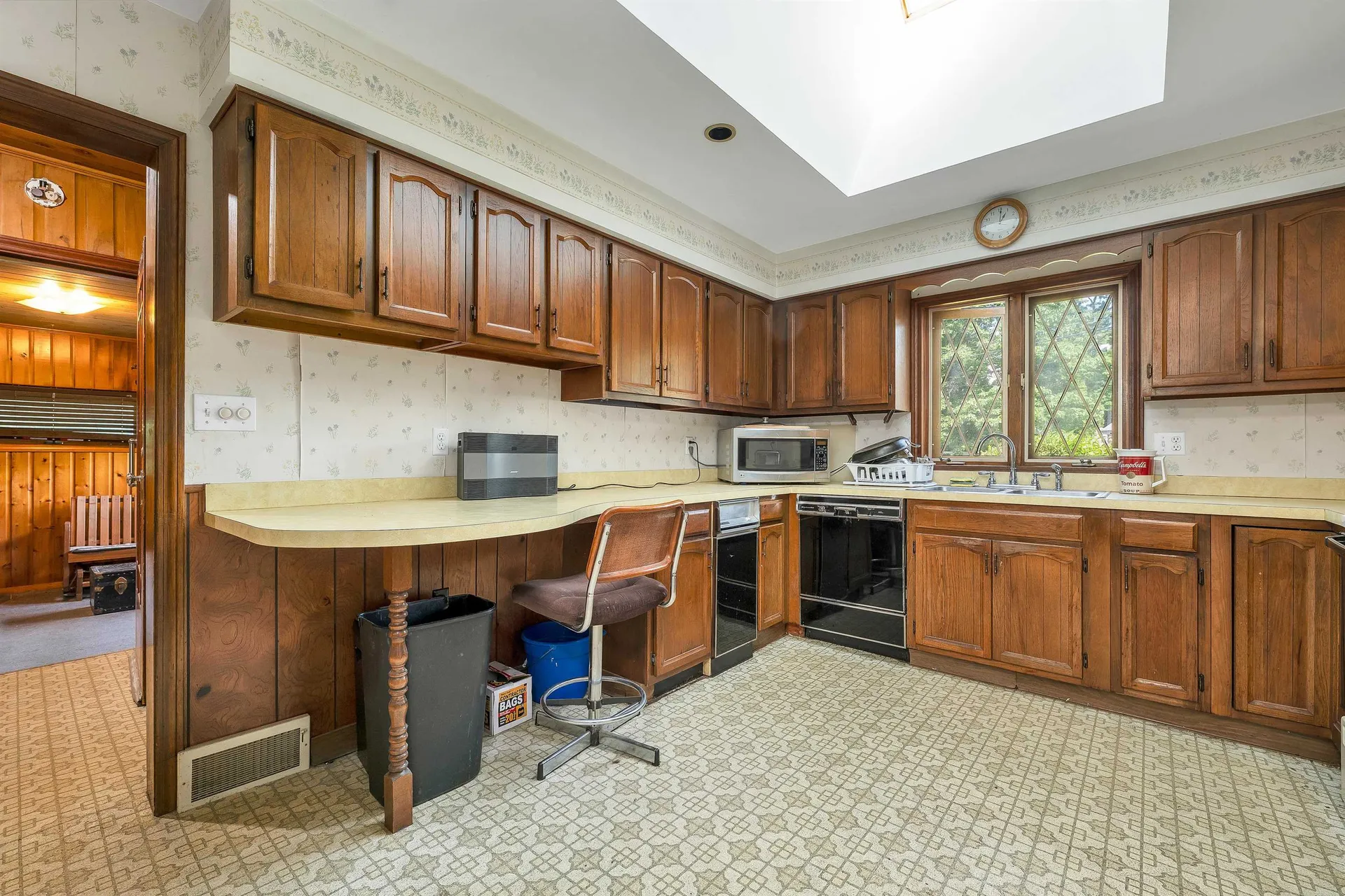 148 Allen Street Manchester NH 03102