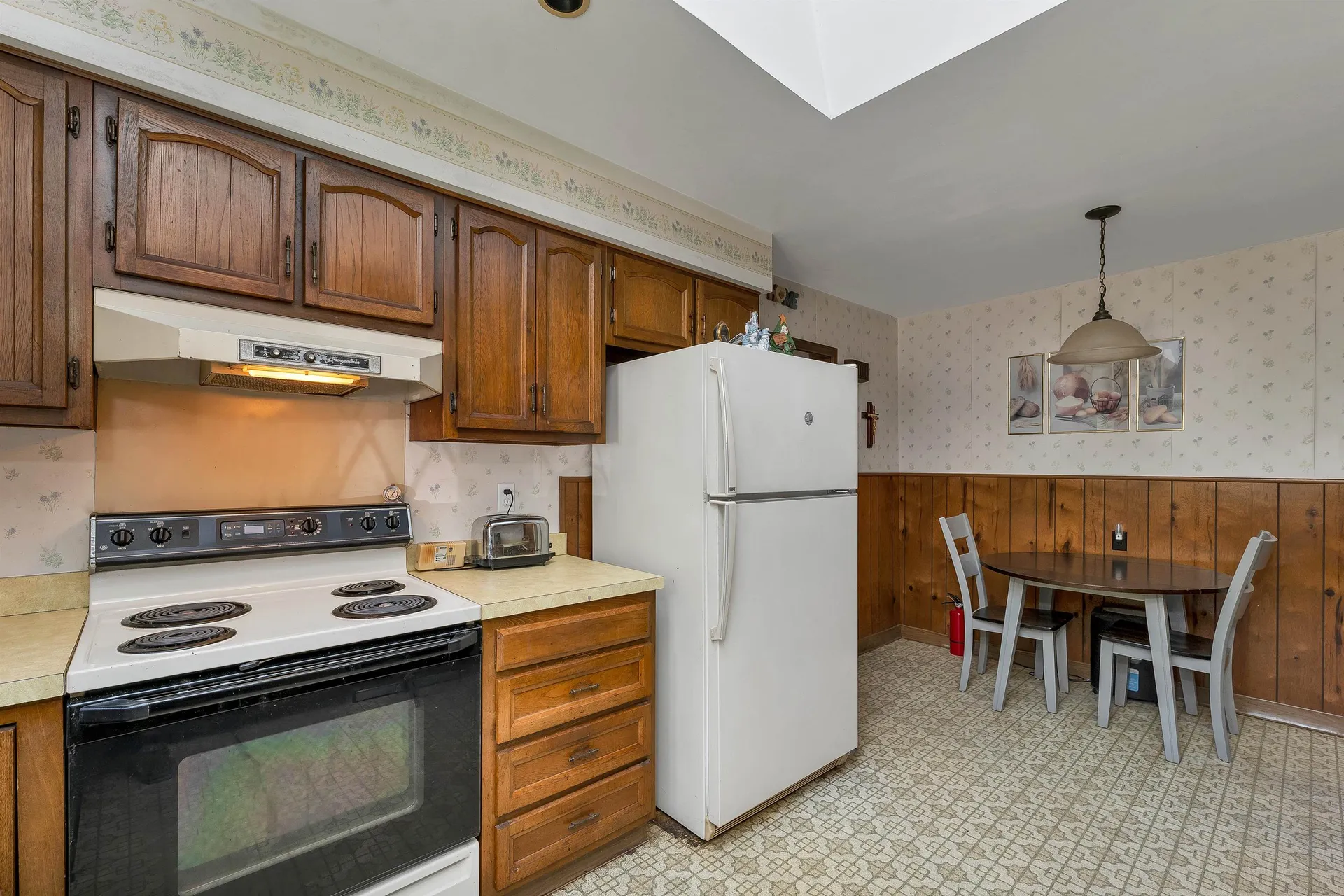 148 Allen Street Manchester NH 03102