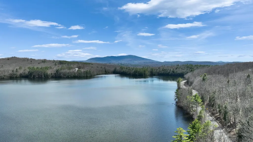 493 Breed Road Harrisville NH 03450