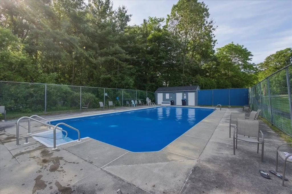 37 Twin Oaks Terrace South Burlington VT 05403
