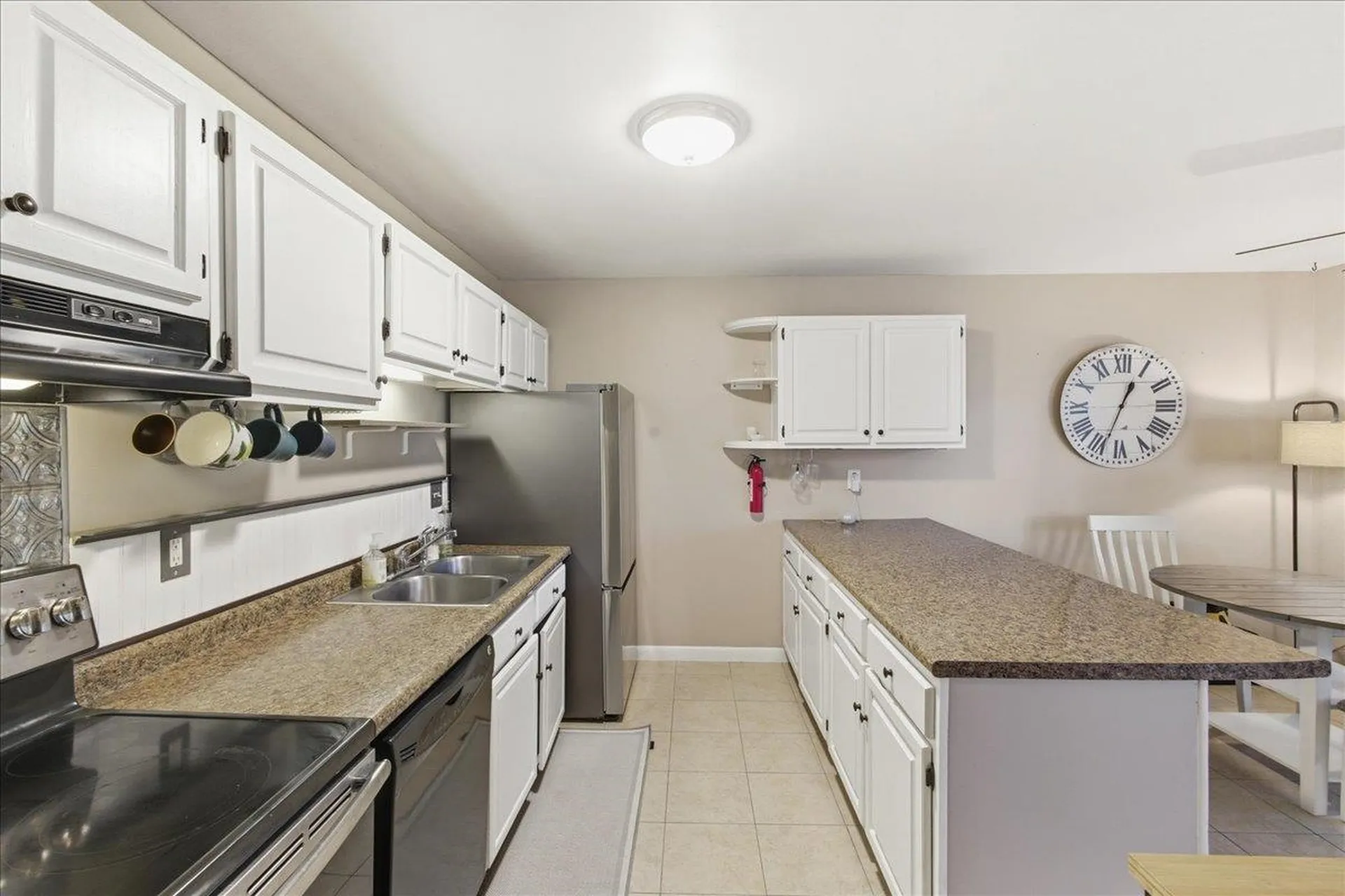 37 Twin Oaks Terrace South Burlington VT 05403