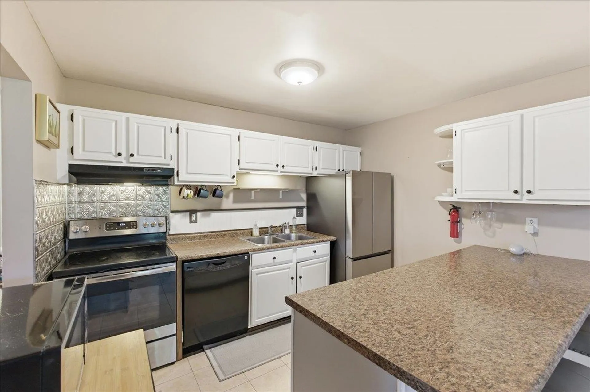 37 Twin Oaks Terrace South Burlington VT 05403