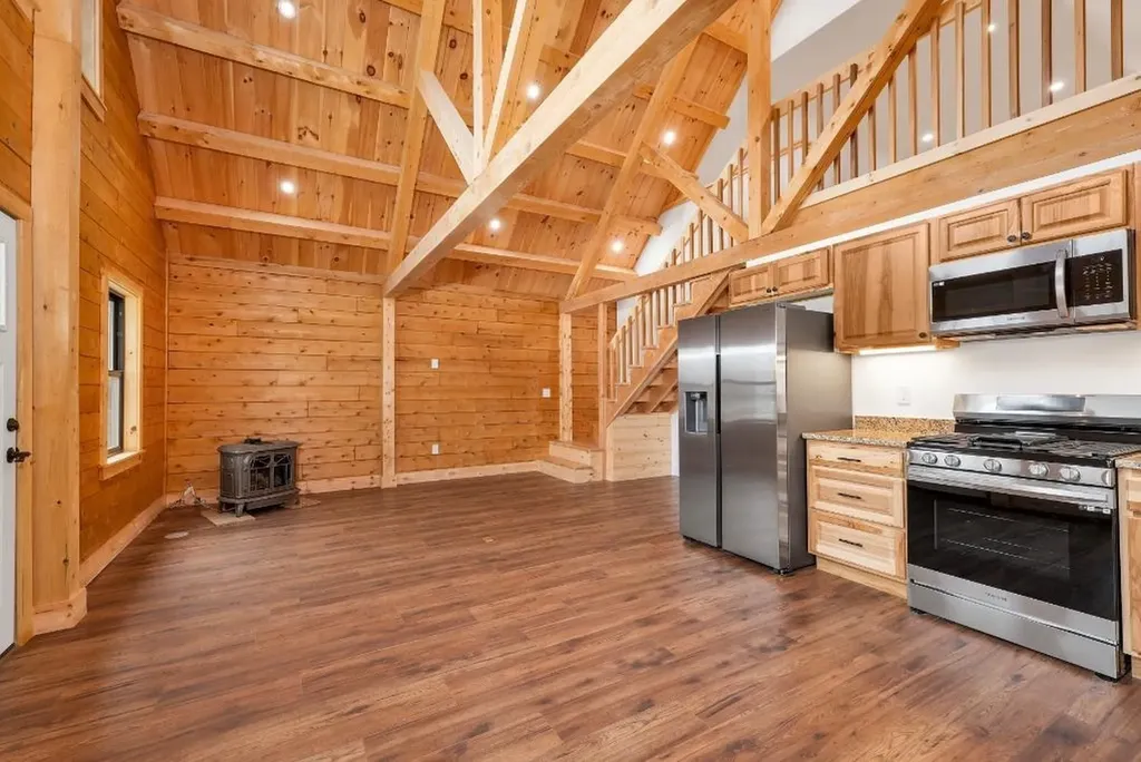 13 Stonehenge Circle Northfield NH 03276