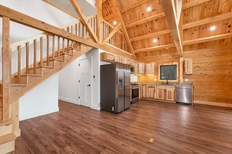 13 Stonehenge Circle Northfield NH 03276