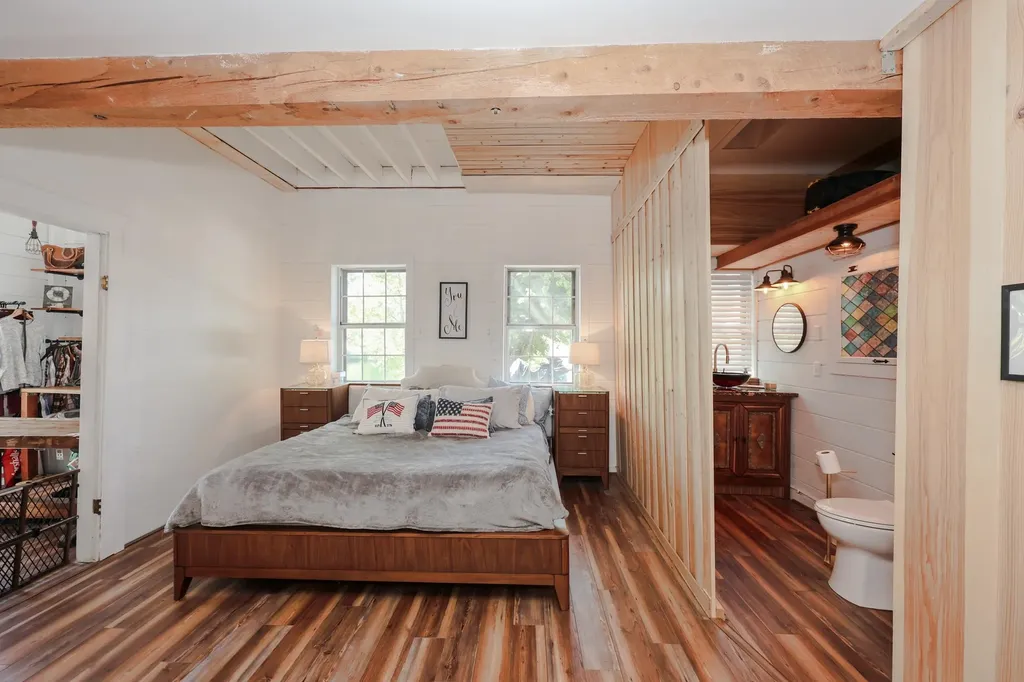 30 Riverside Drive Ashland NH 03217