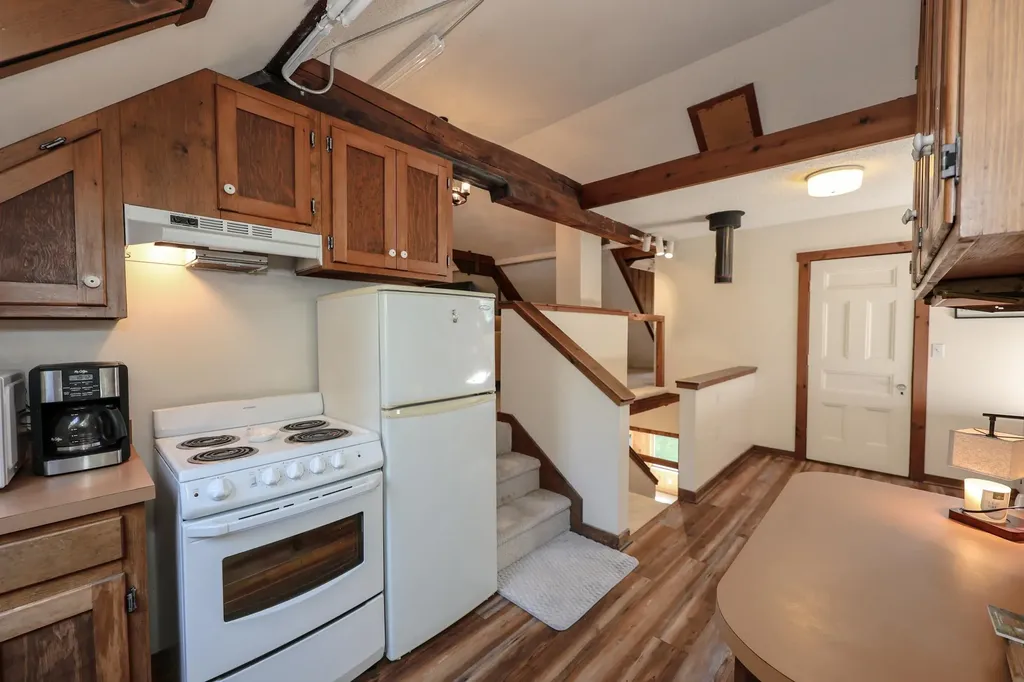30 Riverside Drive Ashland NH 03217