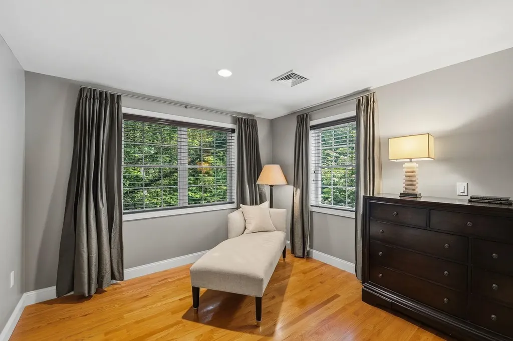 10 Cristy Road Windham NH 03087