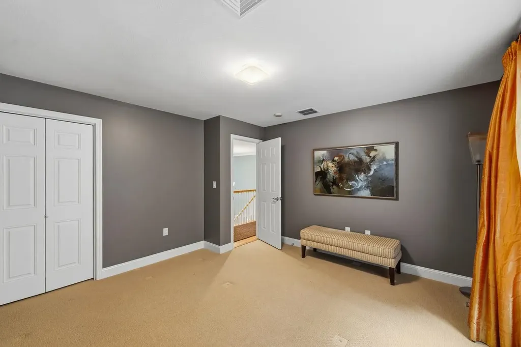 10 Cristy Road Windham NH 03087
