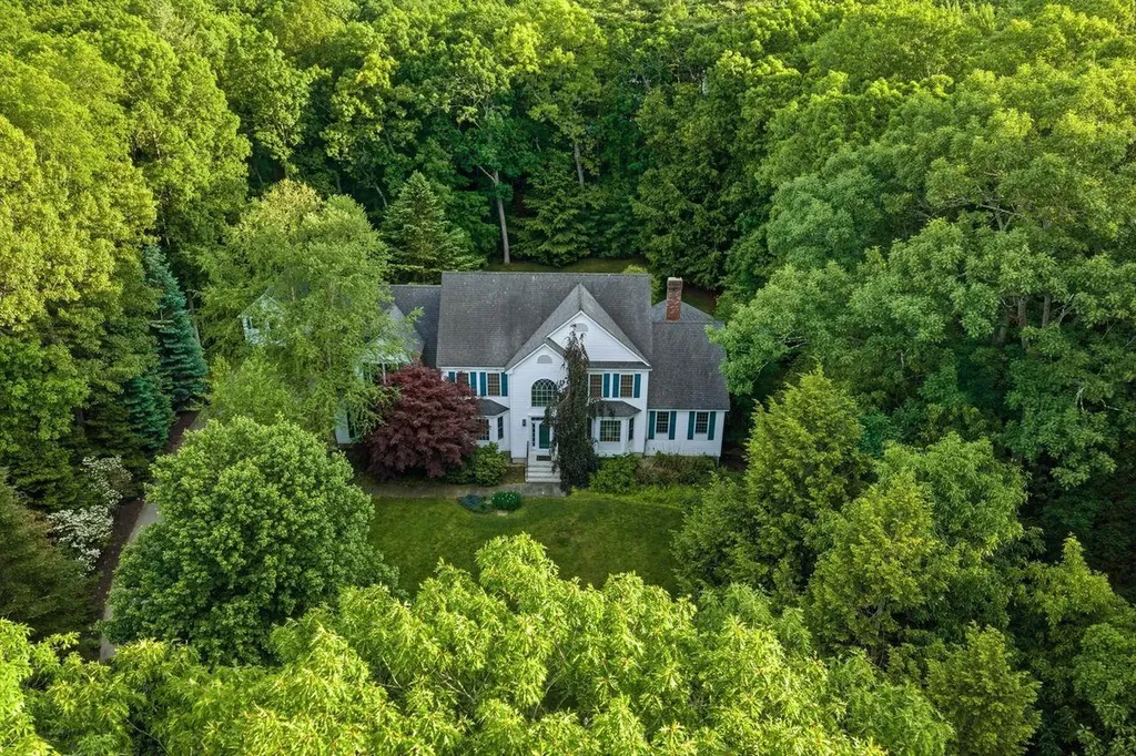 10 Cristy Road Windham NH 03087