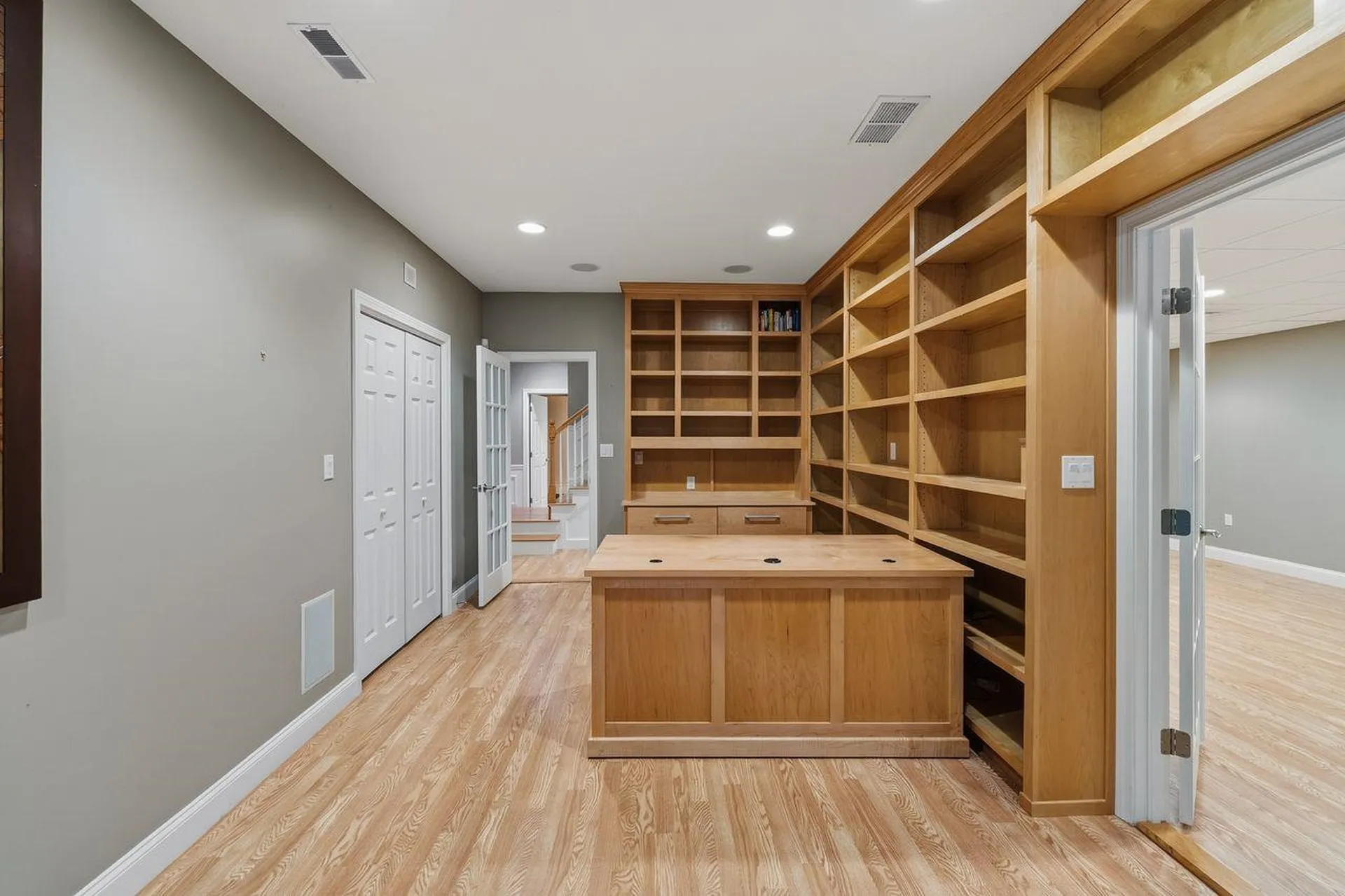 10 Cristy Road Windham NH 03087