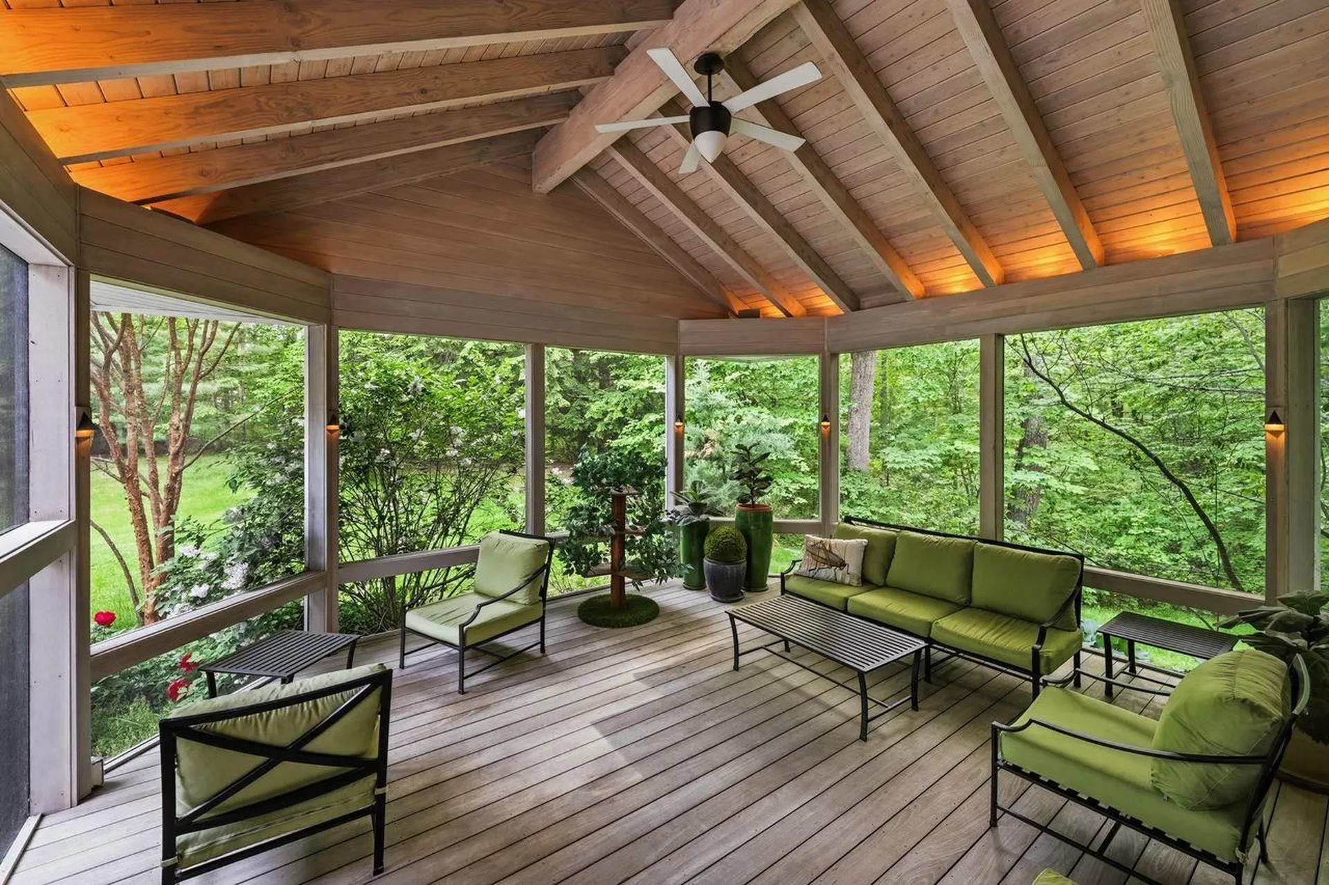 10 Cristy Road Windham NH 03087