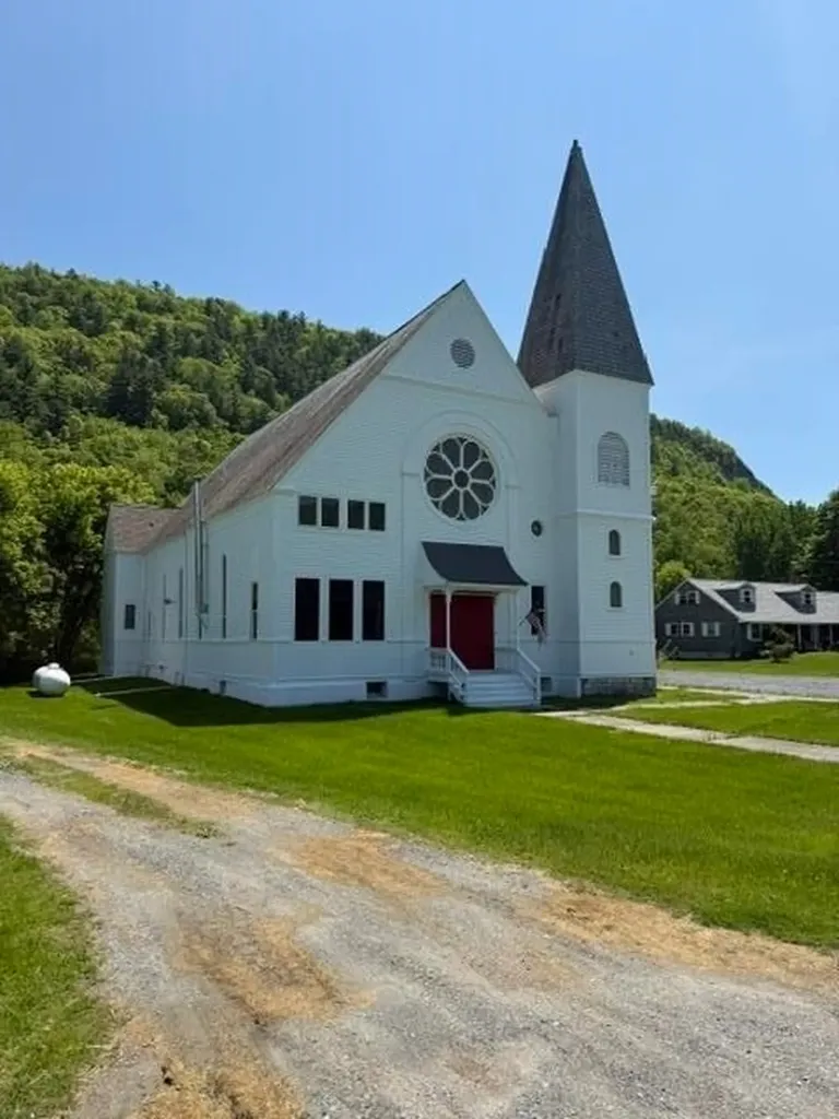 3310 Route 346 Route Pownal VT 05261