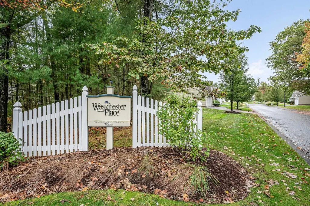 39 Westchester Court Hudson NH 03051