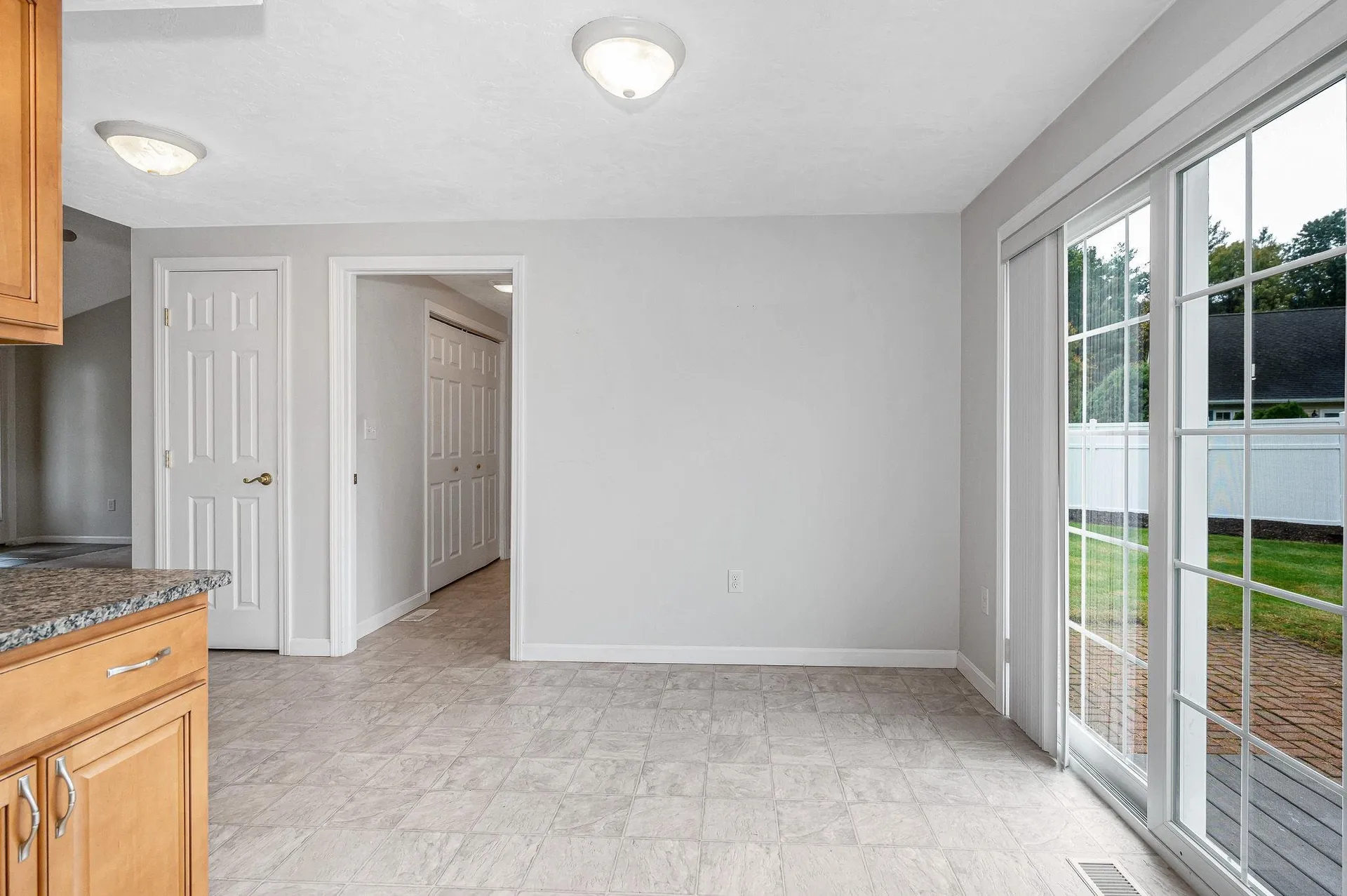 39 Westchester Court Hudson NH 03051