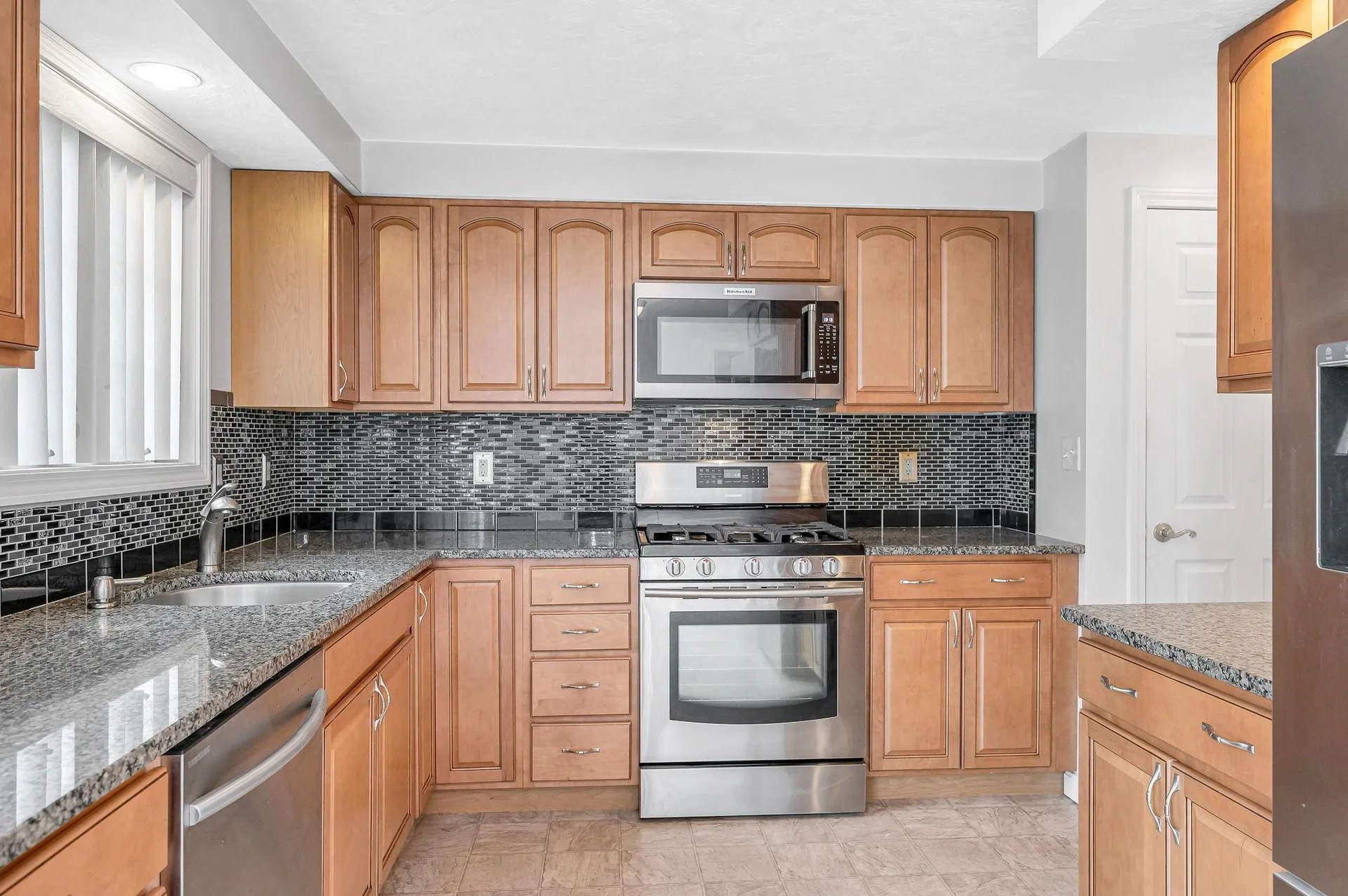 39 Westchester Court Hudson NH 03051