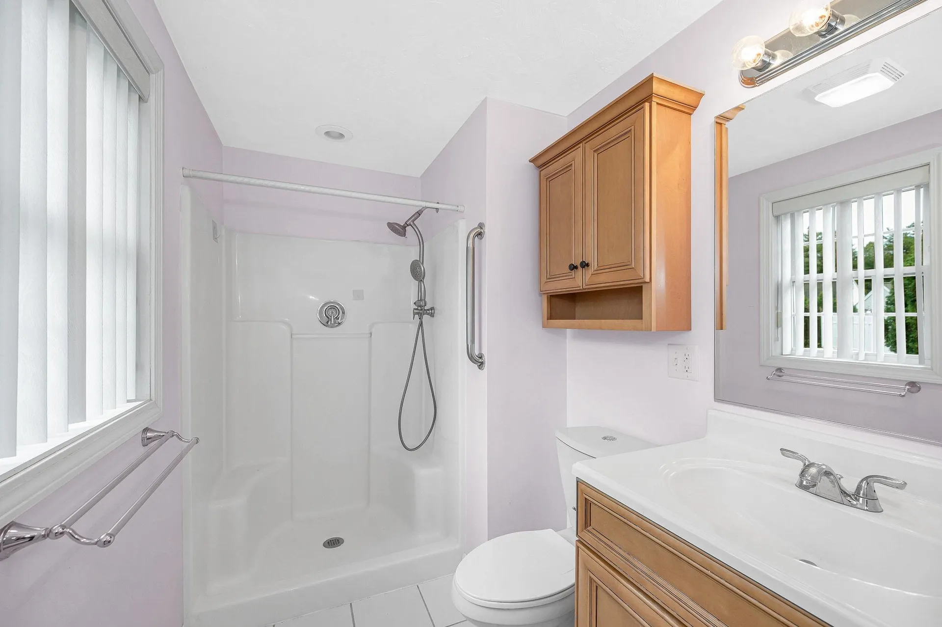 39 Westchester Court Hudson NH 03051