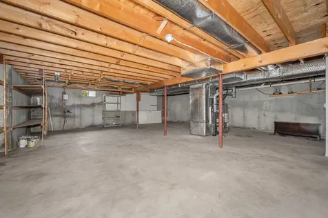 39 Westchester Court Hudson NH 03051