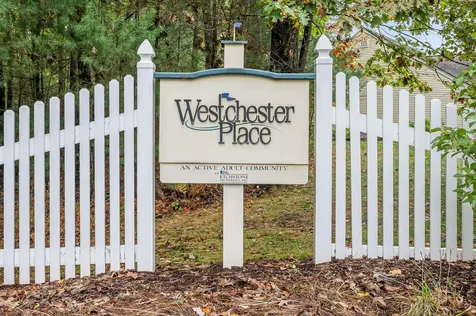 39 Westchester Court Hudson NH 03051