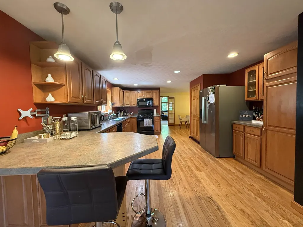 59 Middle Dunstable Road Nashua NH 03062